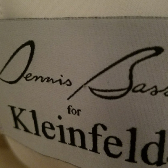 Wedding Dress. - Picture 8 of 11